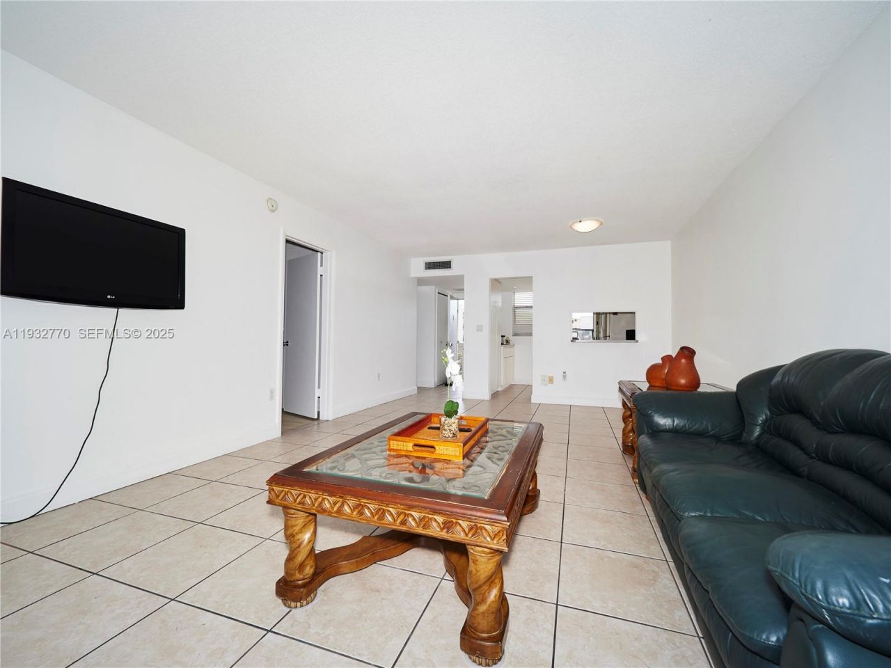 2861 Leonard Dr, Unit F412, Aventura, FL 33160 Photo