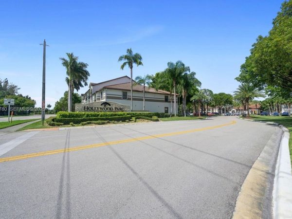 510 S Park Rd, Unit 35-10, Hollywood, FL 33021
