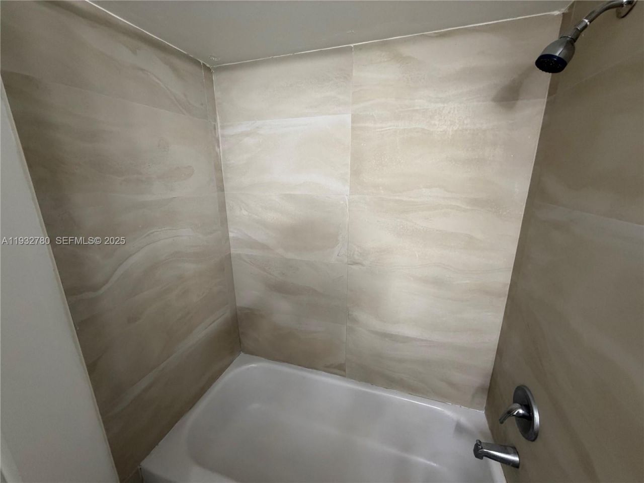 510 S Park Rd, Unit 35-10, Hollywood, FL 33021 Photo