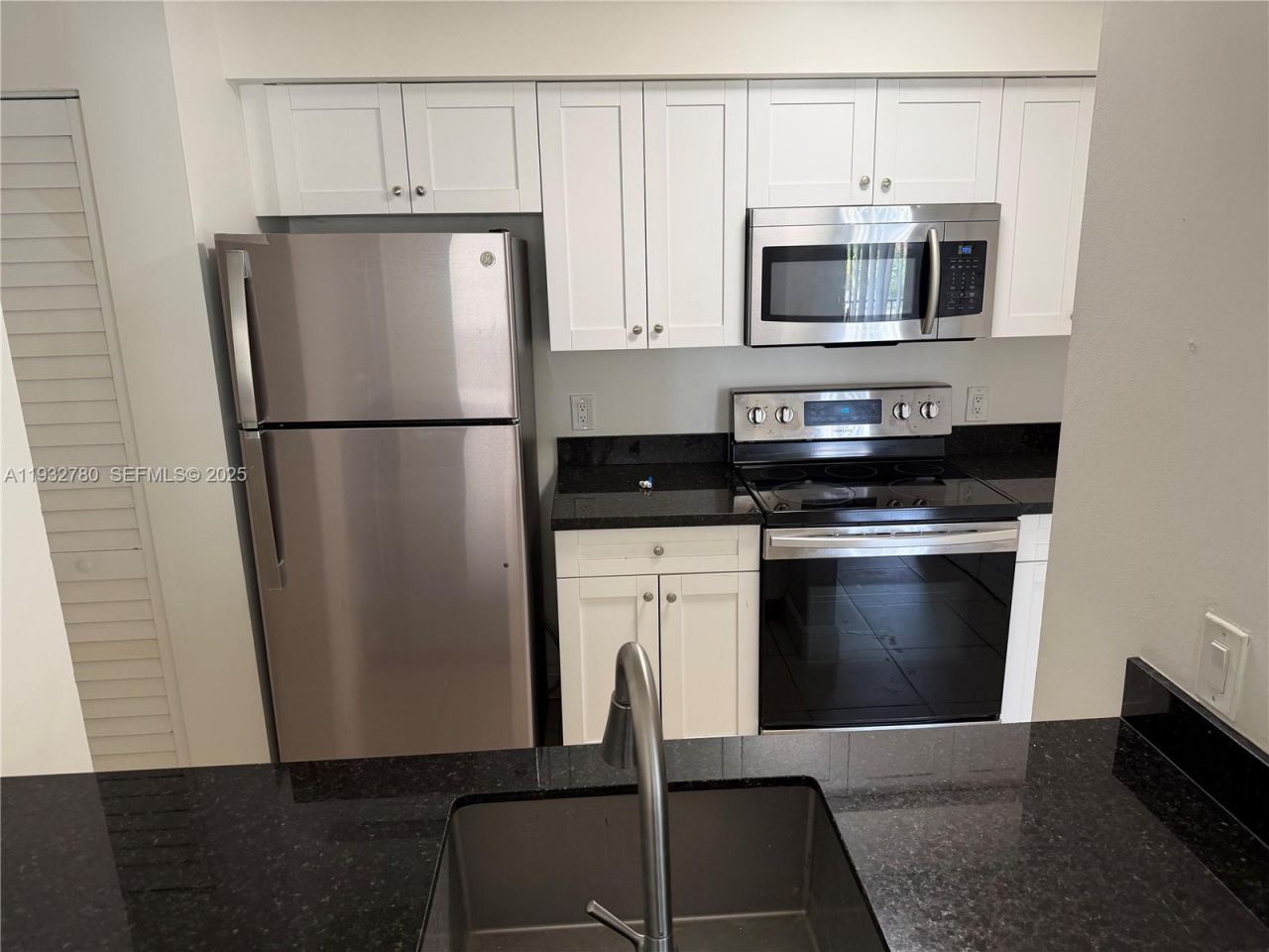 510 S Park Rd, Unit 35-10, Hollywood, FL 33021 Photo