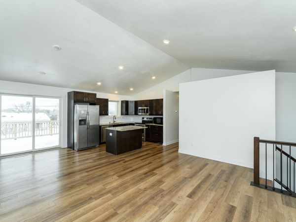 3112 Eastwood Road SE, Rochester, MN 55904