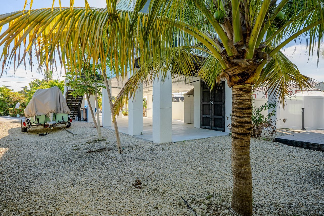 27999 Lobster Tail Trail, Little Torch Key, FL 33042 Photo