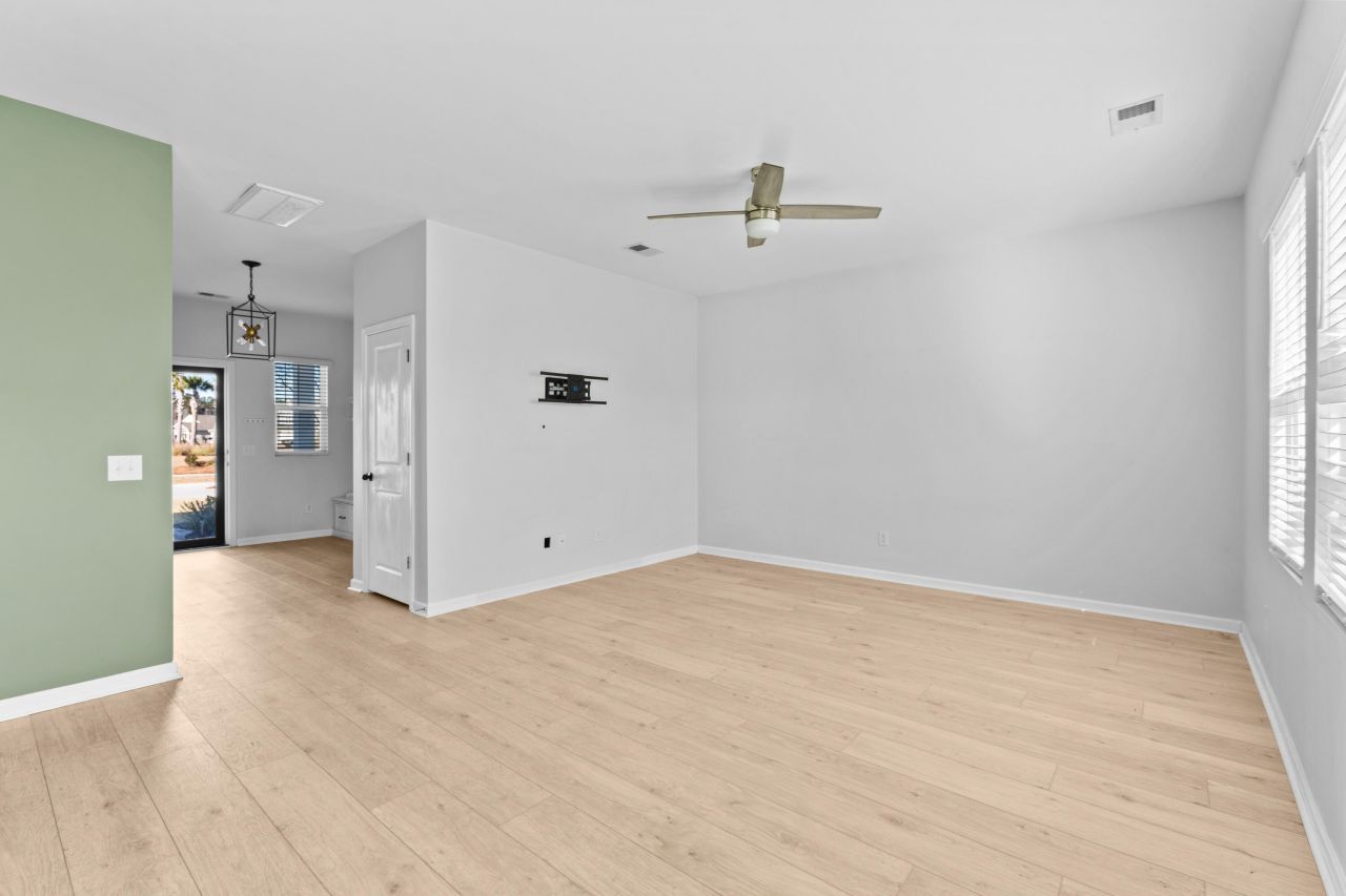 119 Lyra Lane Photo 7