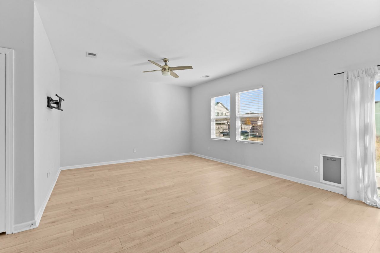 119 Lyra Lane Photo 8