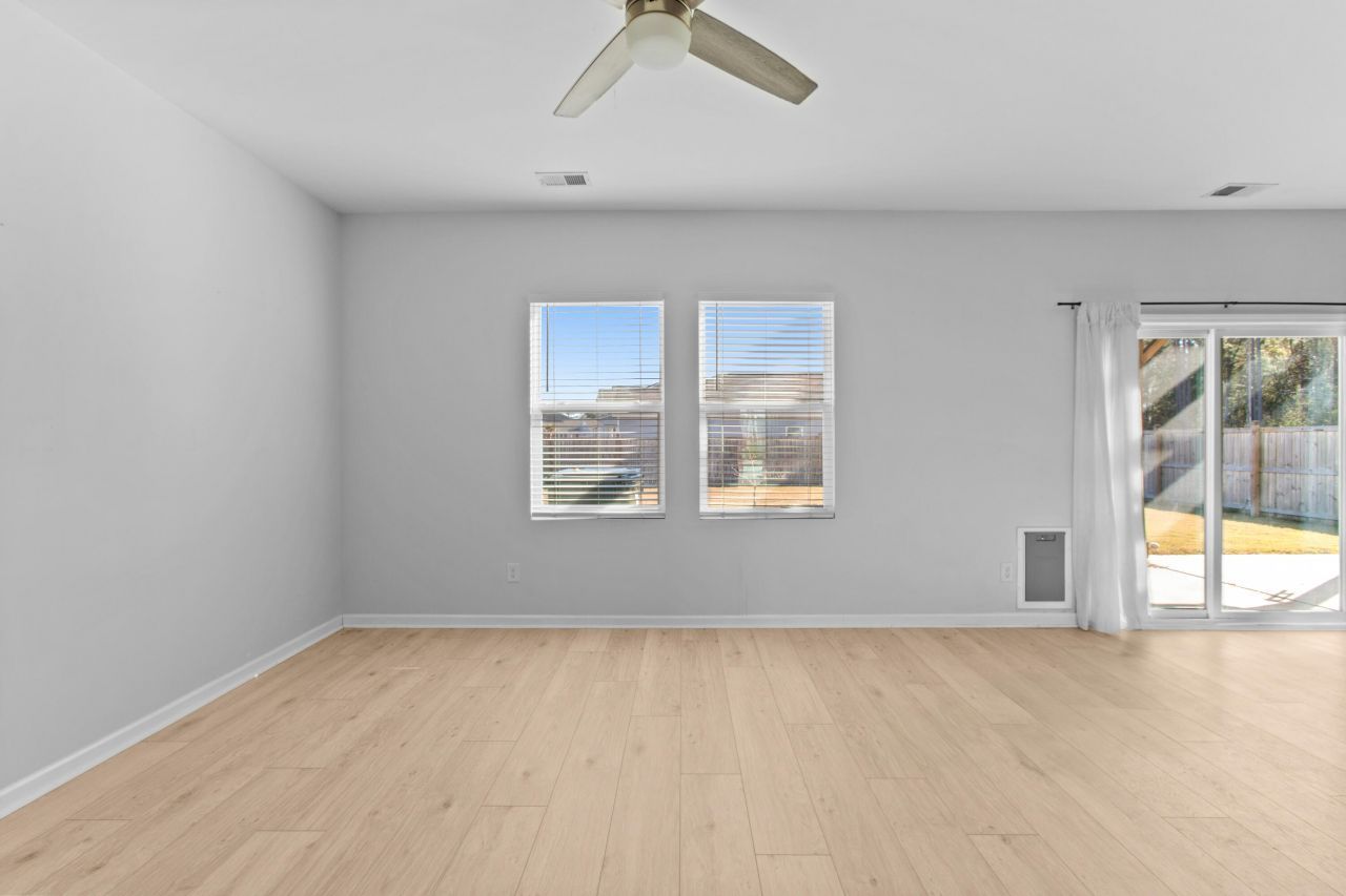 119 Lyra Lane Photo 9