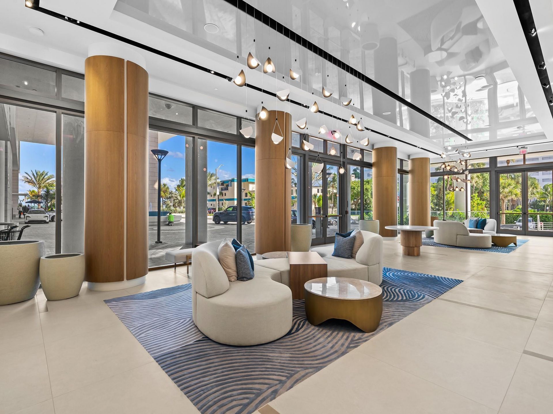 151 N Seabreeze Boulevard, Unit 1904-E, Fort Lauderdale, FL 33304 Photo