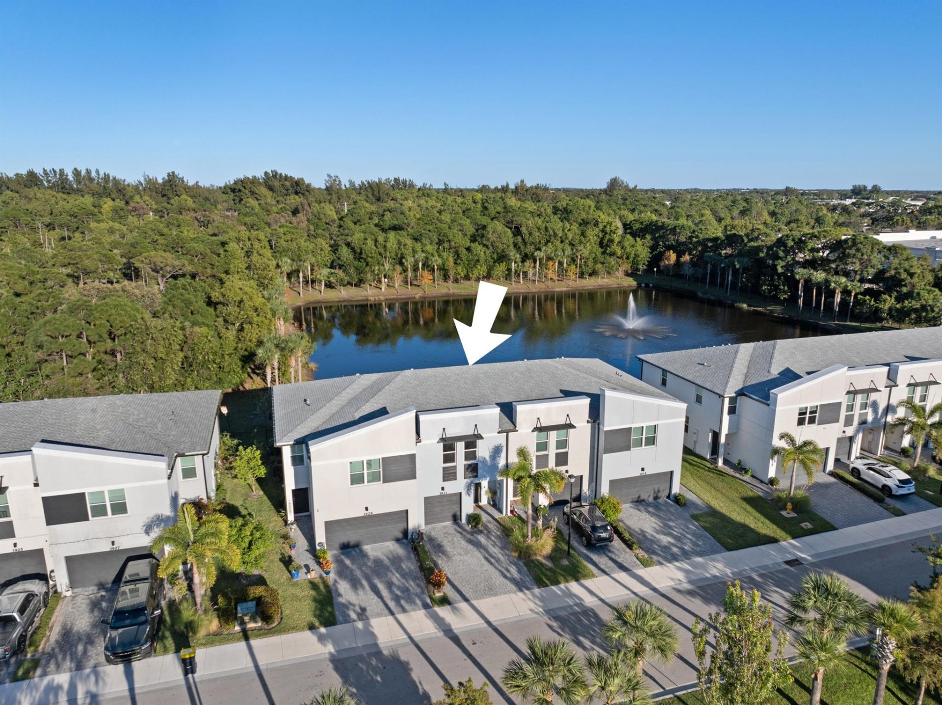 3931 SE Mentmore Lane, Stuart, FL 34997 Photo