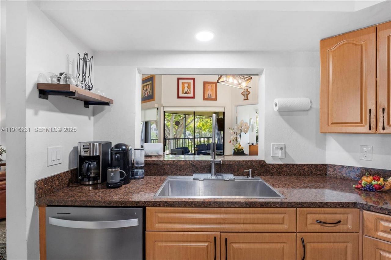 1042 Adams Ave, Unit 1042A, Homestead, FL 33034 Photo