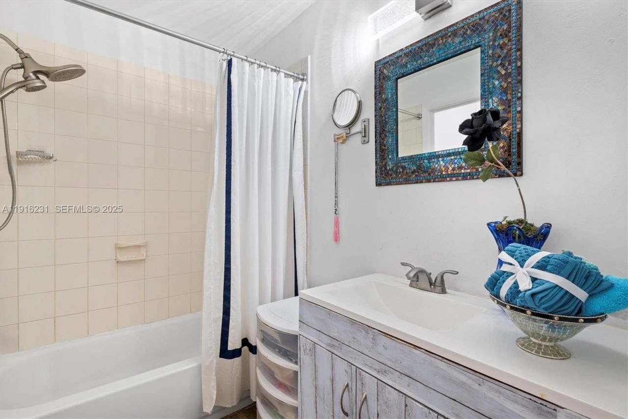 1042 Adams Ave, Unit 1042A, Homestead, FL 33034 Photo