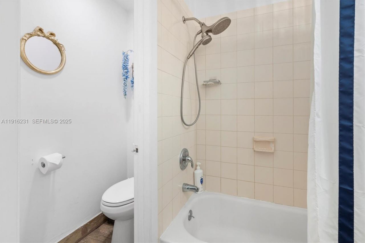 1042 Adams Ave, Unit 1042A, Homestead, FL 33034 Photo