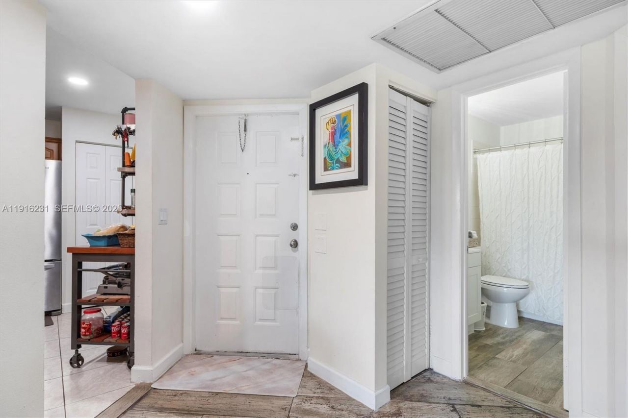 1042 Adams Ave, Unit 1042A, Homestead, FL 33034 Photo