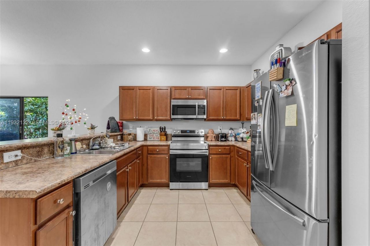 22813 SW 88th Path, Cutler Bay, FL 33190 Photo