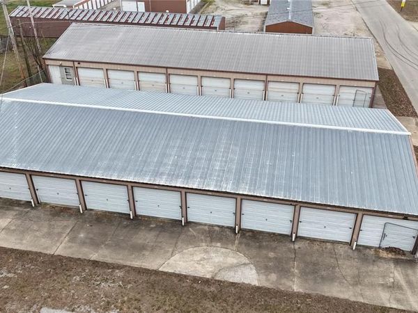 2710- 2712 Oakmoore Drive, Poplar Bluff, MO 63901