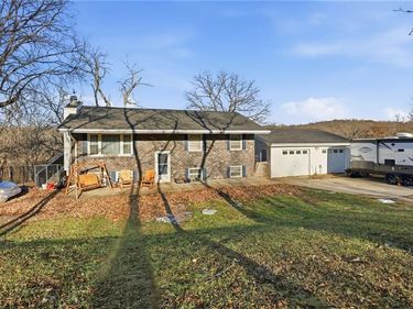 19680 Blue Jay Trail Circle, Lawson, MO 64062