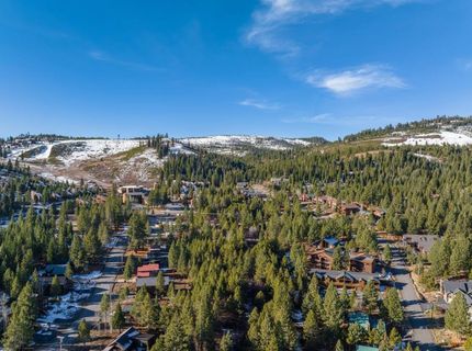 16725 Skislope Way, Truckee, CA 96161 Photo