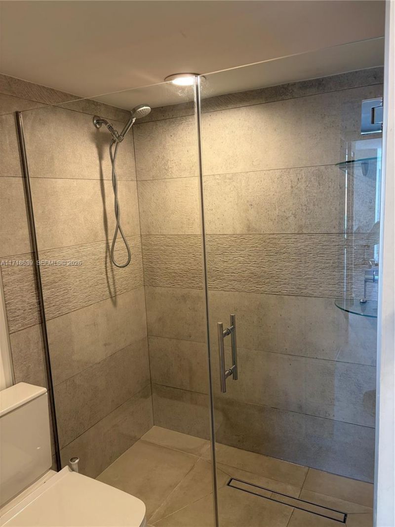 90 Alton Rd, Unit 303, Miami Beach, FL 33139 Photo