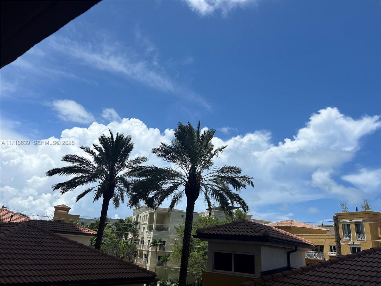 90 Alton Rd, Unit 303, Miami Beach, FL 33139 Photo