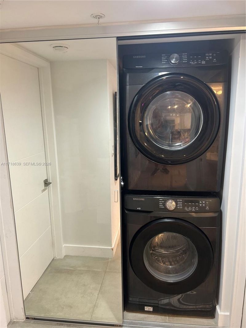 90 Alton Rd, Unit 303, Miami Beach, FL 33139 Photo