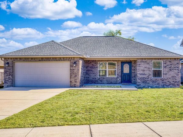 1922 Bright Water Drive, Gulf Breeze, FL 32563
