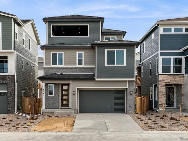 9145 Fowler Peak Court, Englewood, CO 80112