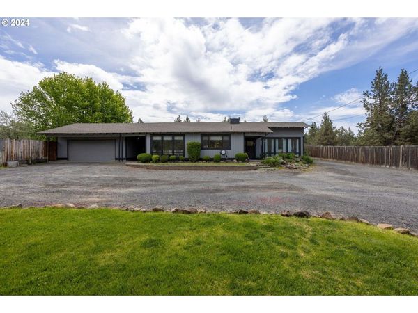 13535 SW Cinder Drive, Terrebonne, OR 97760