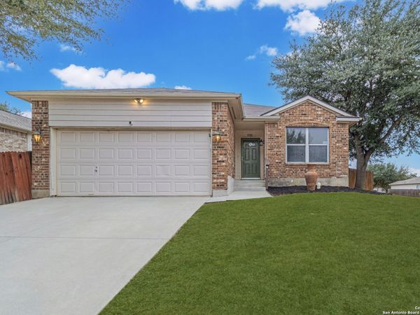 5200 Columbia, Cibolo, TX 78108