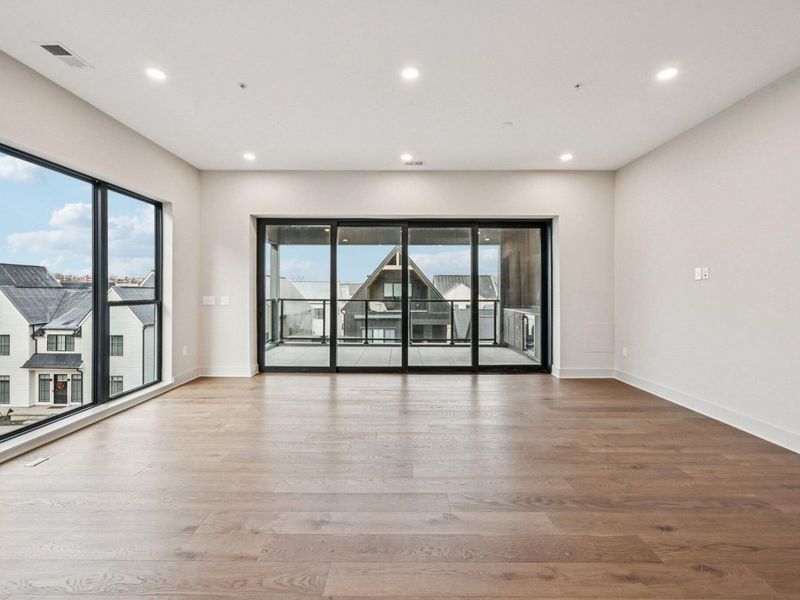 2867 Kobuk Drive, Unit 304, Columbus, OH 43228 Photo 14