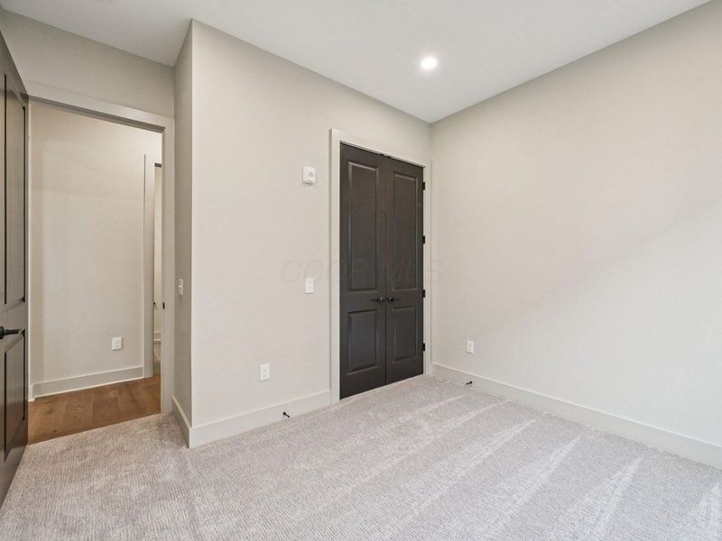 2867 Kobuk Drive, Unit 304, Columbus, OH 43228 Photo 27