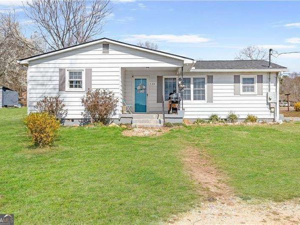 702 Buttermilk Road SW, Cave Spring, GA 30124