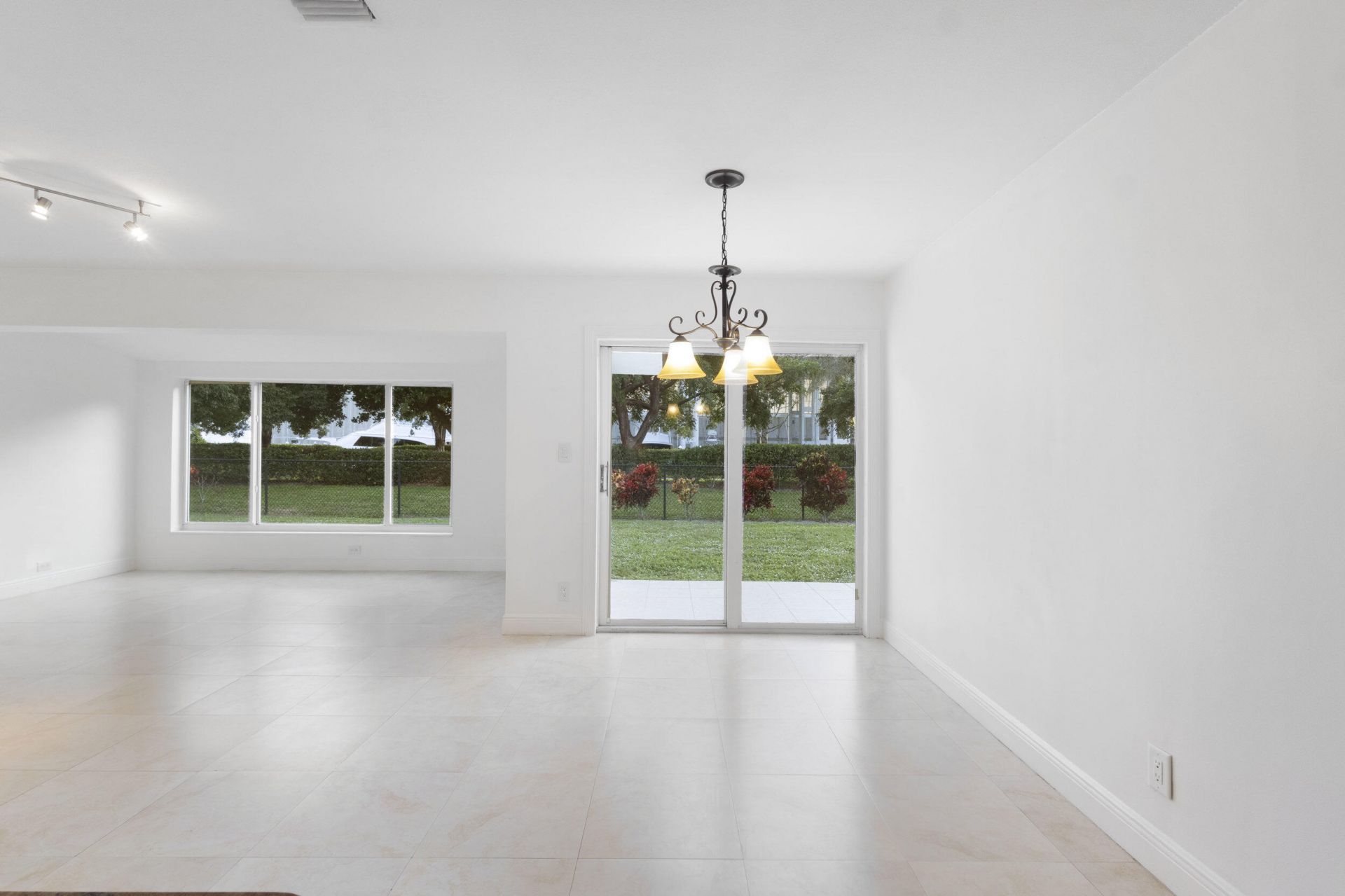 2940 NE 18th Street, Pompano Beach, FL 33062 Photo