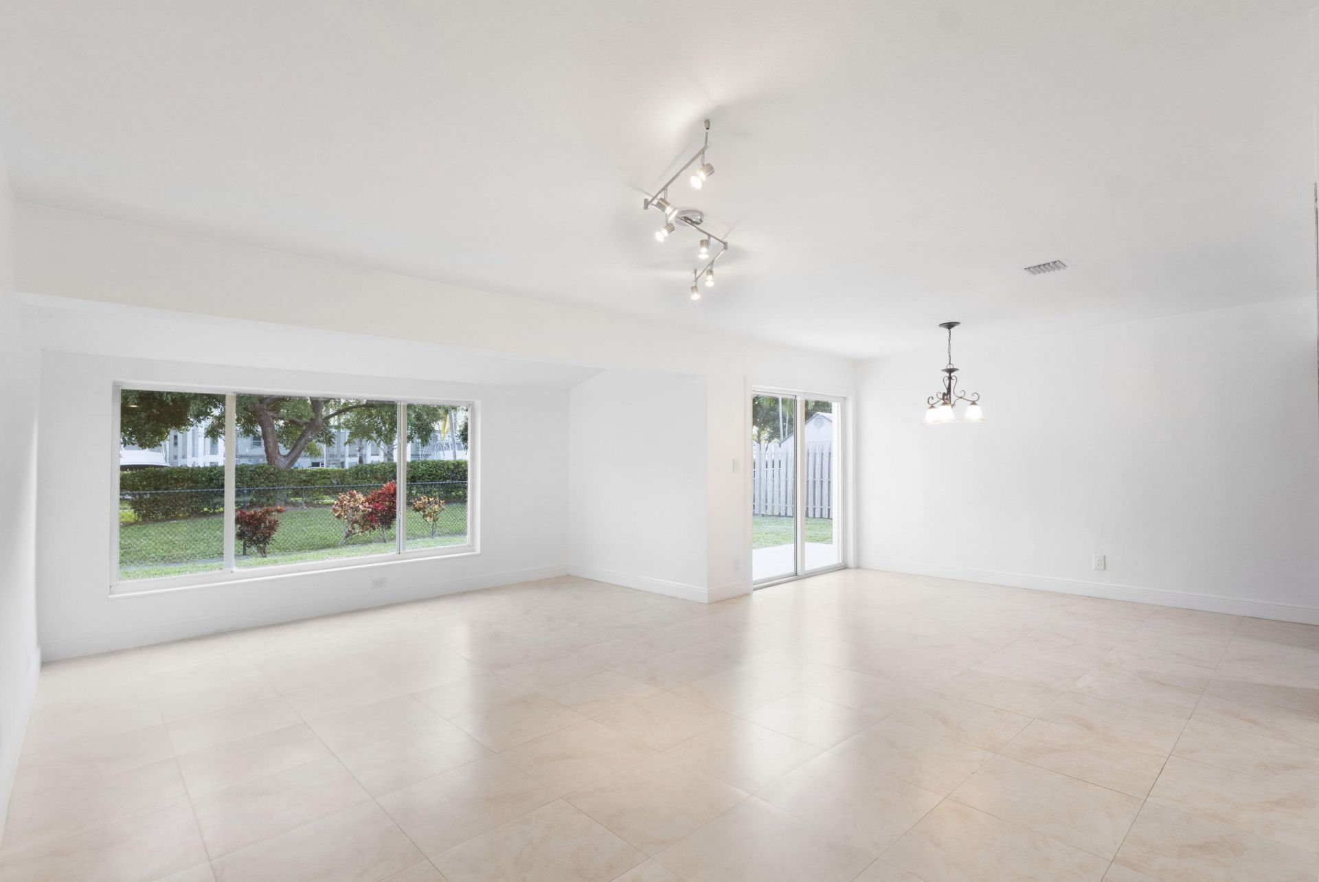 2940 NE 18th Street, Pompano Beach, FL 33062 Photo