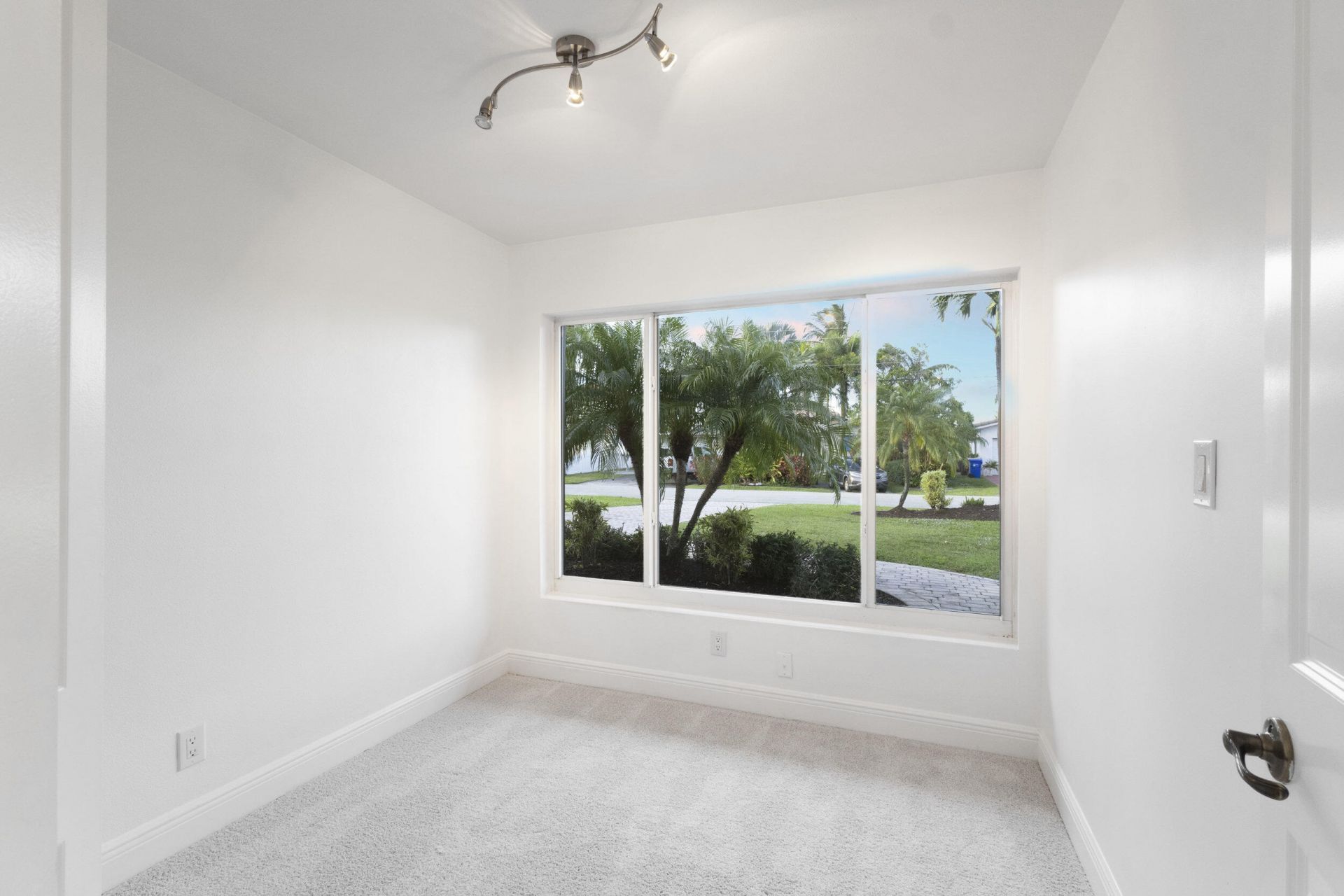 2940 NE 18th Street, Pompano Beach, FL 33062 Photo