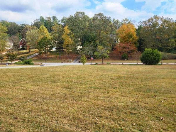 8770 Gable Xing, Chattanooga, TN 37421