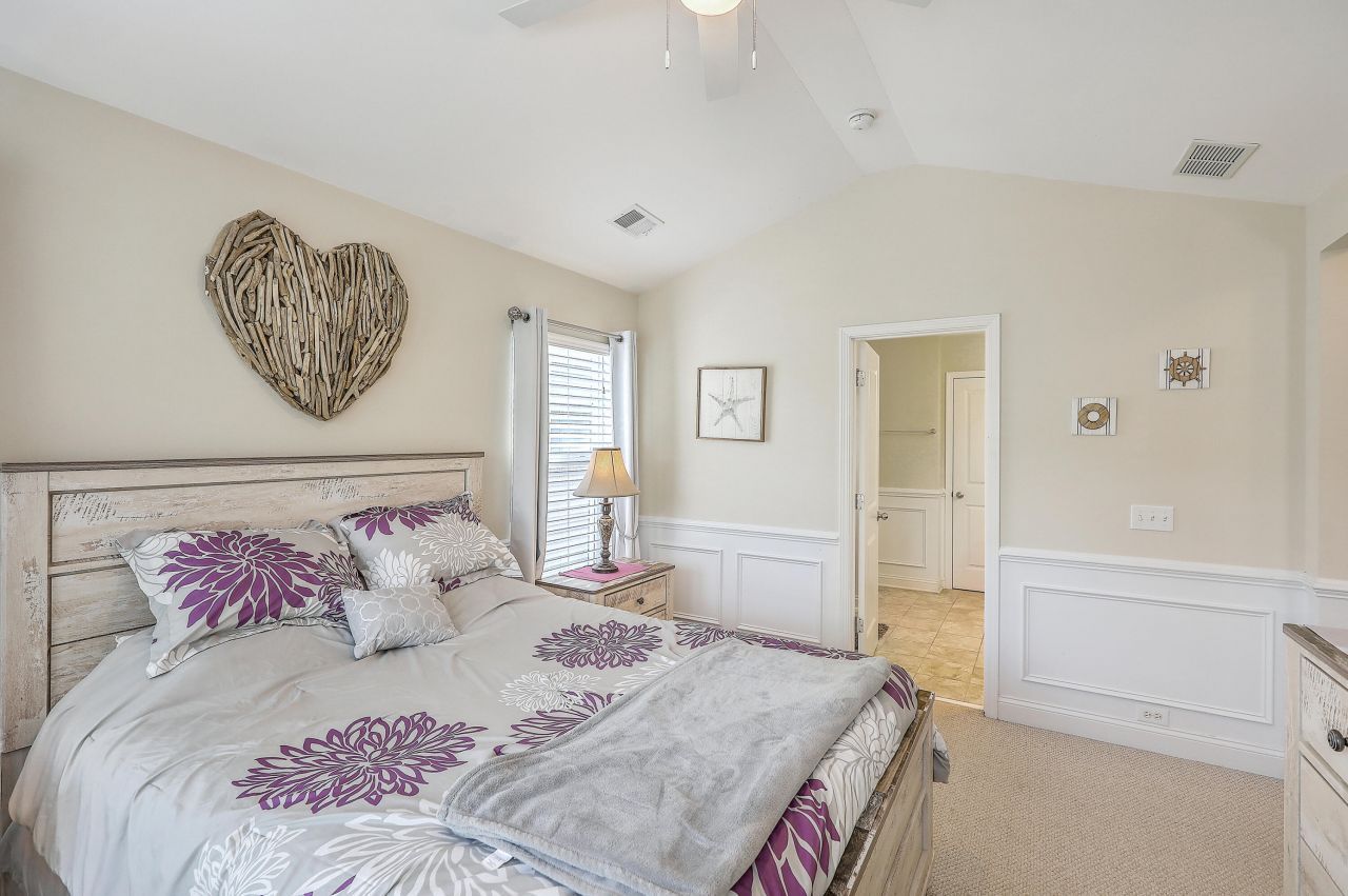 1114 Santa Elena Way Photo 15