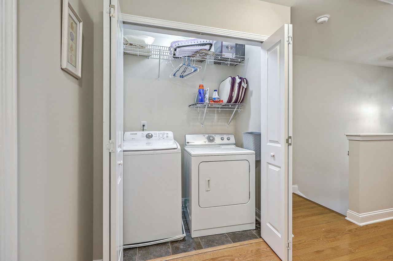 1114 Santa Elena Way Photo 19