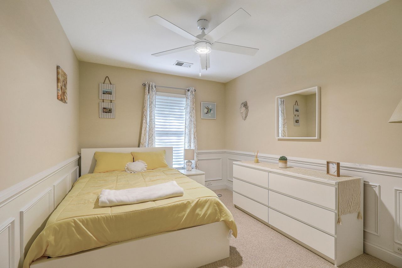 1114 Santa Elena Way Photo 20