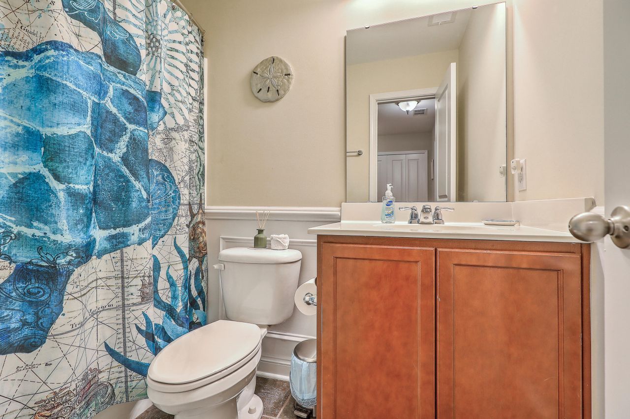 1114 Santa Elena Way Photo 22