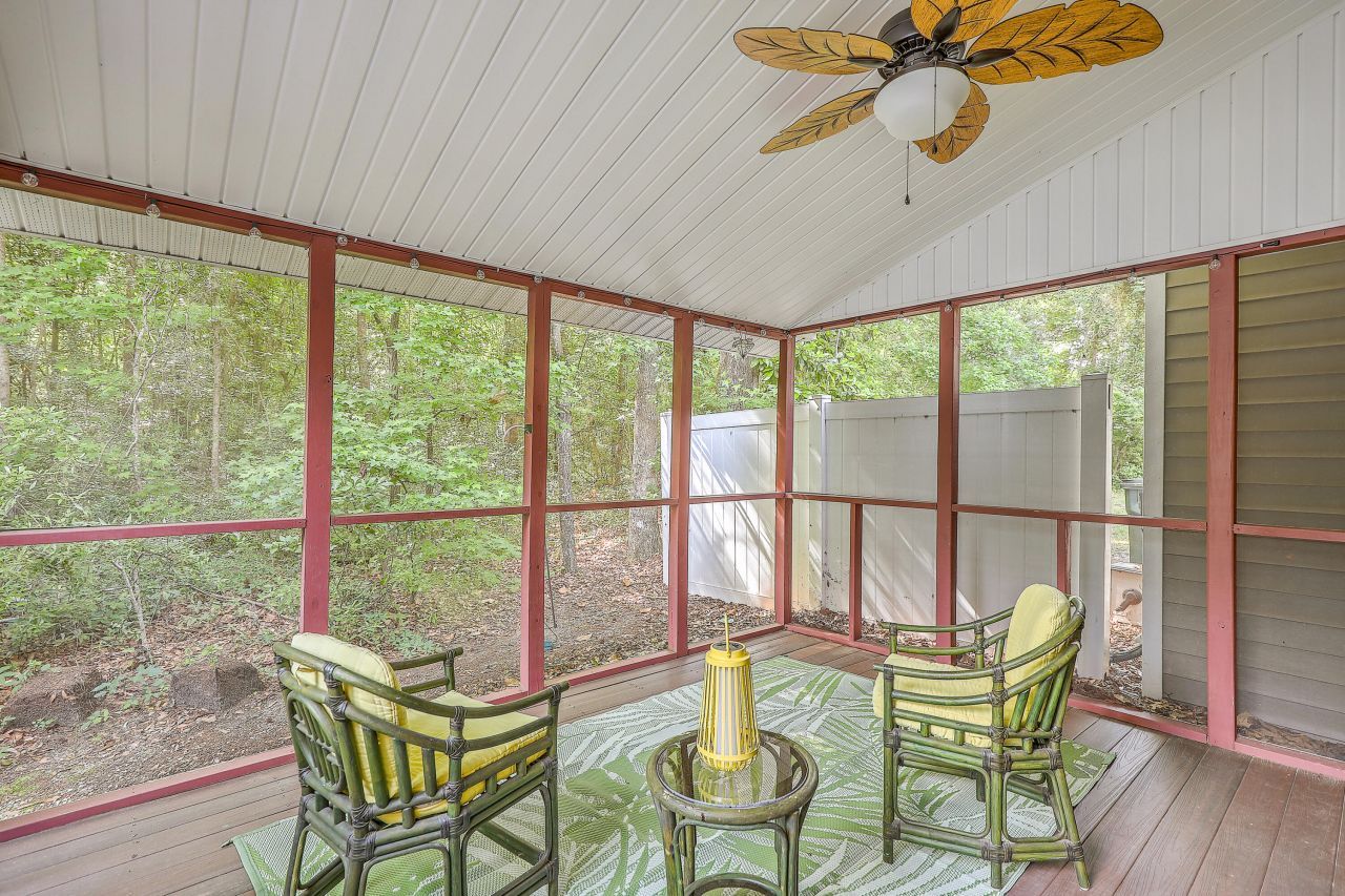 1114 Santa Elena Way Photo 24