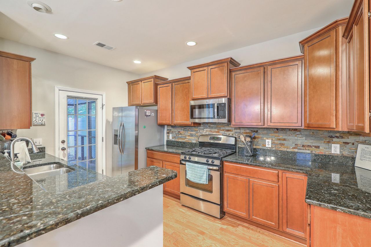 1114 Santa Elena Way Photo 8