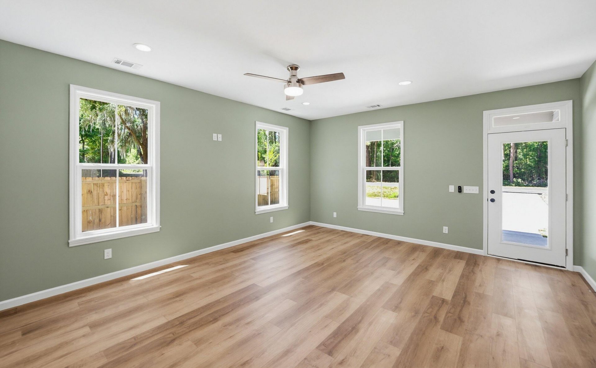 23 Seabrook Center Road Photo 4