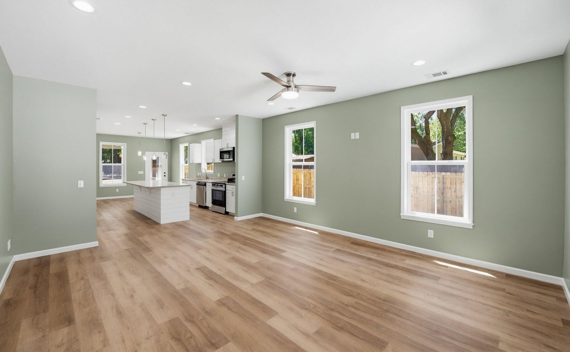 23 Seabrook Center Road Photo 7