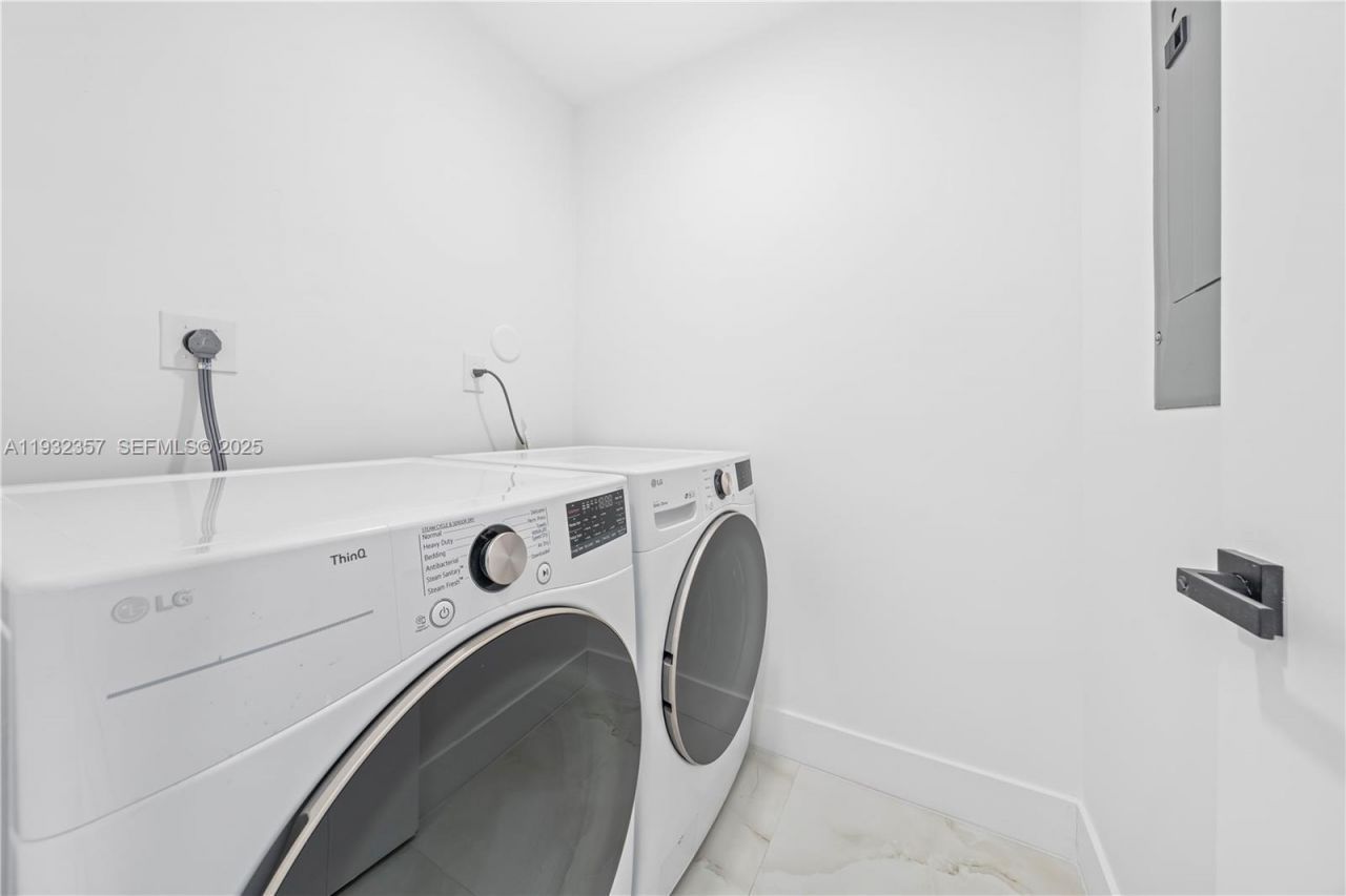 4140 SW 108th Ave , Miami, FL 33165 Photo