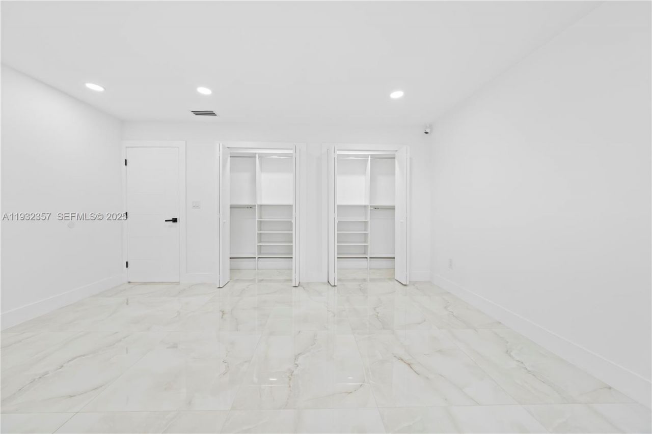 4140 SW 108th Ave , Miami, FL 33165 Photo