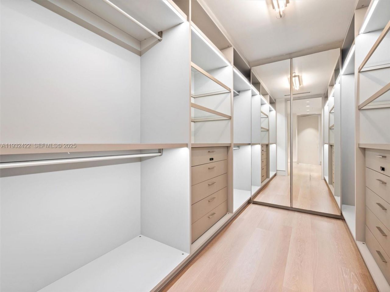 7937 Fisher Island Dr, Unit 7937, Miami Beach, FL 33109 Photo