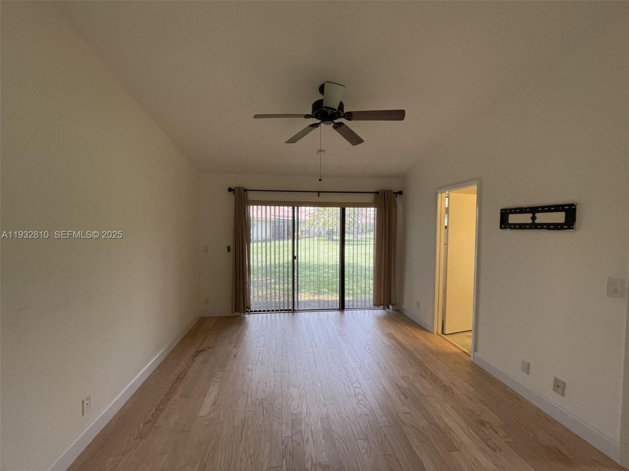 16606 Greens Edge Cir , Unit 87, Weston, FL 33326 Photo