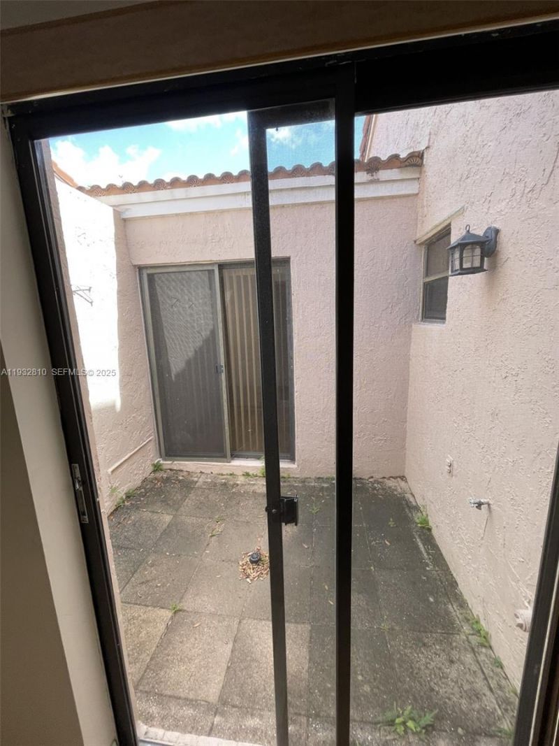 16606 Greens Edge Cir , Unit 87, Weston, FL 33326 Photo