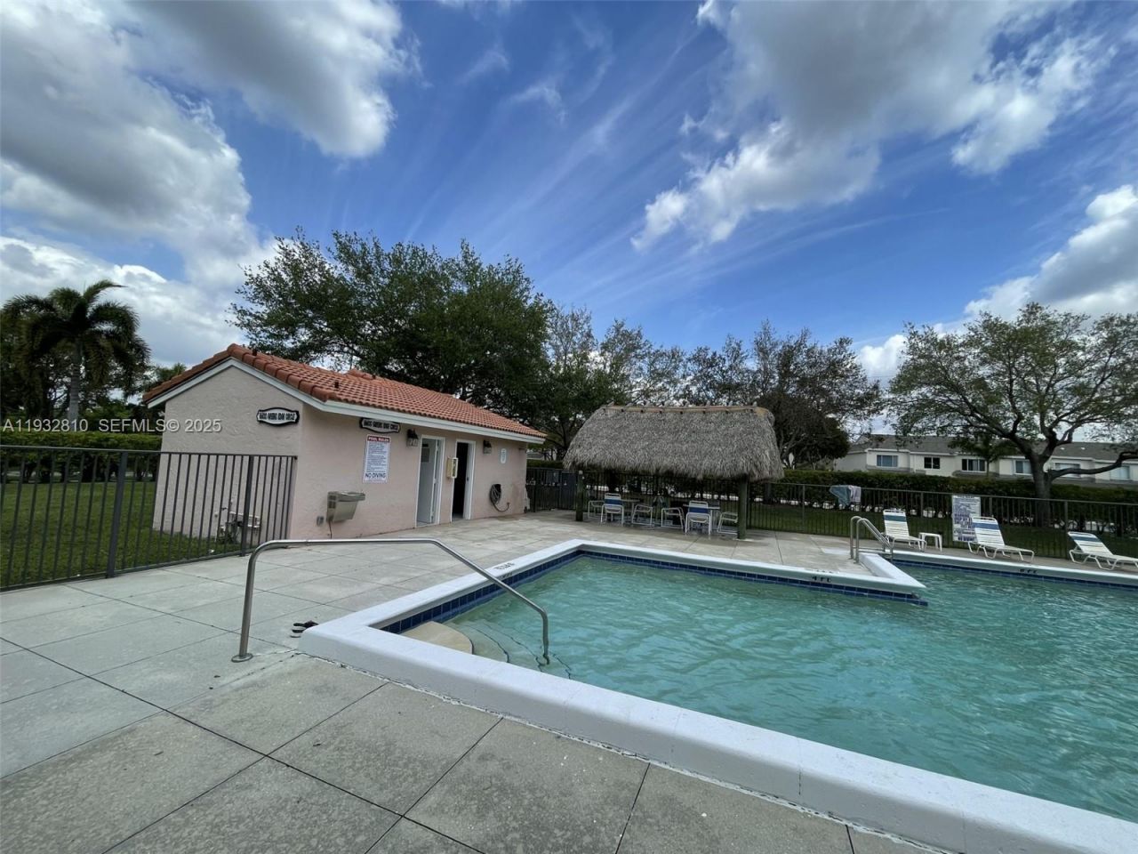 16606 Greens Edge Cir , Unit 87, Weston, FL 33326 Photo