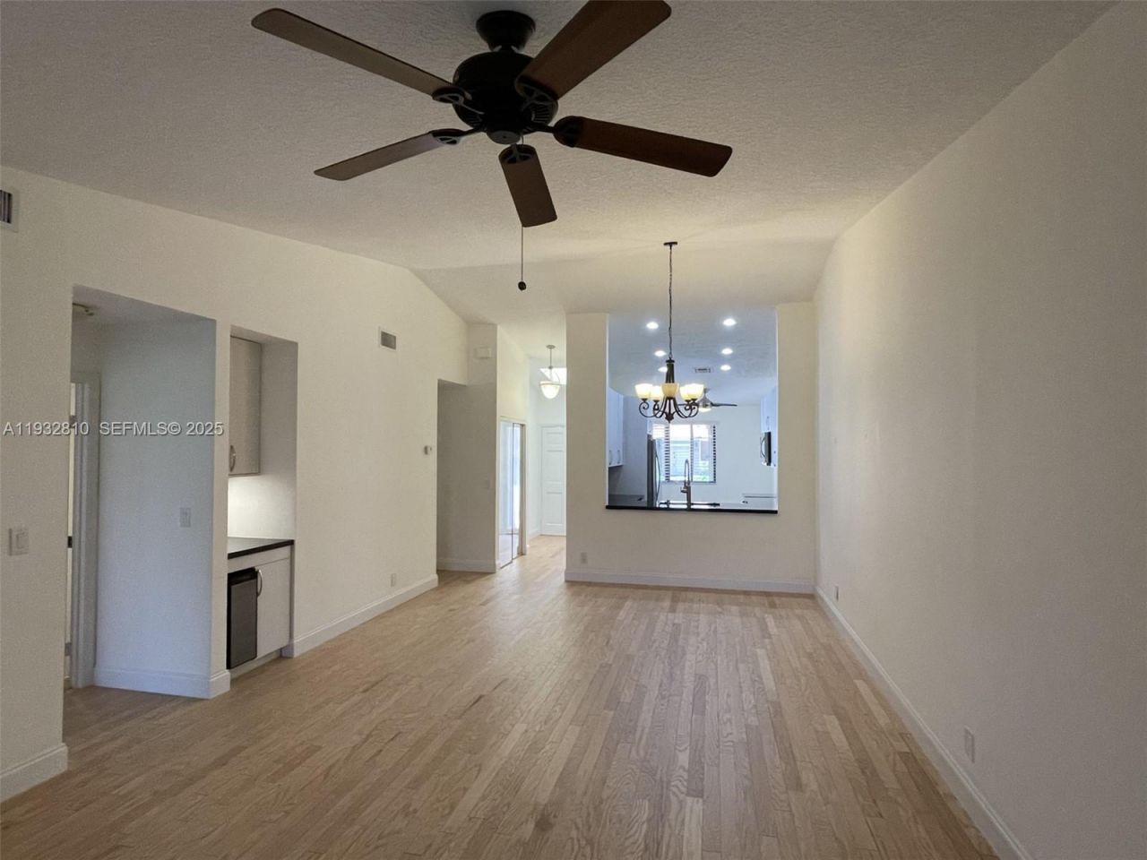 16606 Greens Edge Cir , Unit 87, Weston, FL 33326 Photo