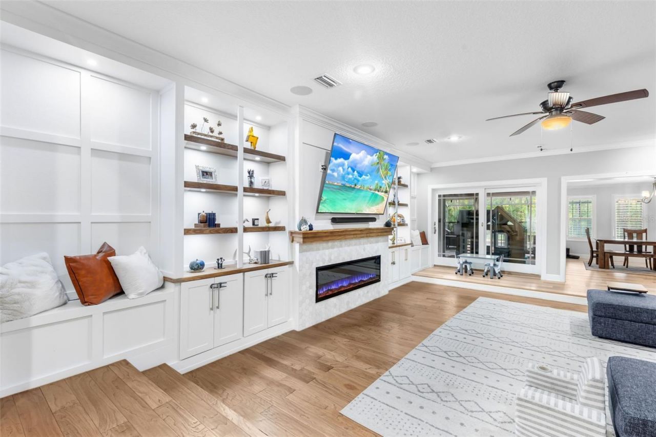 28042 Lindenhurst Drive, Wesley Chapel, FL 33544 Photo