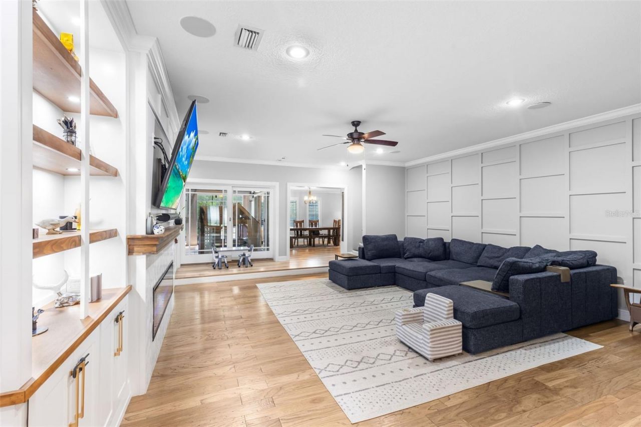 28042 Lindenhurst Drive, Wesley Chapel, FL 33544 Photo